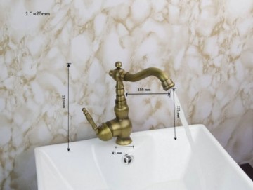 Nostalgische wastafelkraan Klassiek model Brons antiek