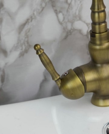 Nostalgische wastafelkraan Klassiek model Brons antiek