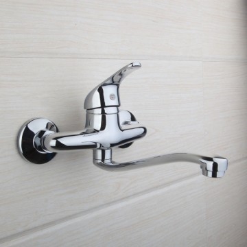 Badkraan chroom met extra lange draaibare uitloop(mond)