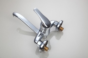 Badkraan chroom met extra lange draaibare uitloop(mond)