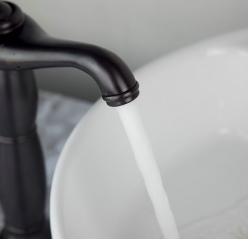 Retro wastafelkraan Klassiek model olie brons / zwart afgewerkt