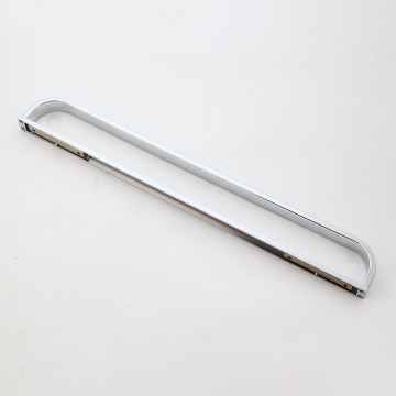 Achterzijde chroom handdoekrek