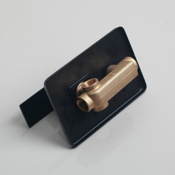 Achterzijde inbouwpaneel zwarte douche set