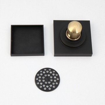 Achterzijde zwarte put voor douche