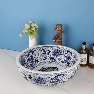 Antieke ronde waskom