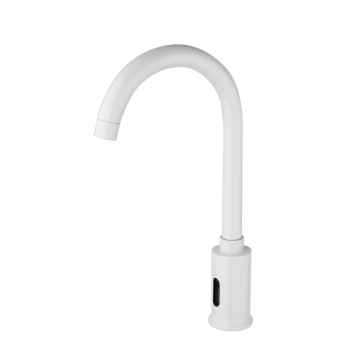 Automatische kraan wit