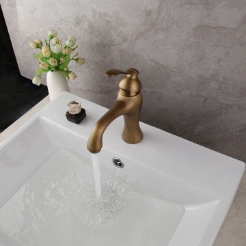 B560 bronskleurige mengkraan nostalgisch model