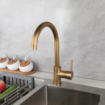 B667 bronskleurige keukenkraan