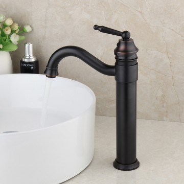 B94 wastafelkraan olie brons