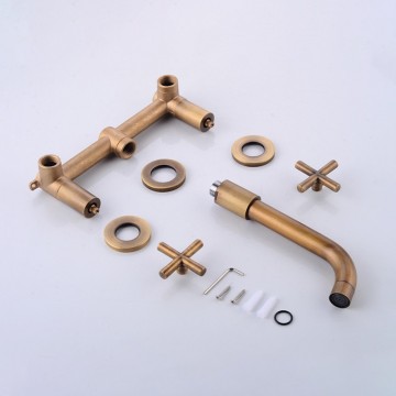 Badique muurkraan bronskleur landelijk 1