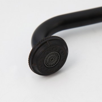 Badique zwarte mengkraan landelijke uitstraling 9