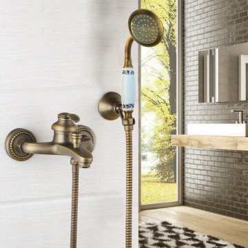 Badkraan bronzen uitvoering