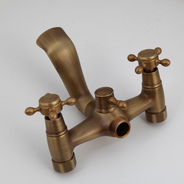 Badkraan gedeelte bronzen doucheset