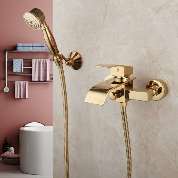 Badkraan waterval goud