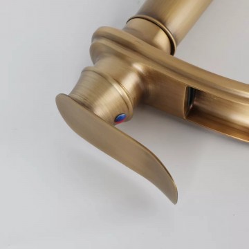 Bedieningshendel bronskleurige wastafelkraan