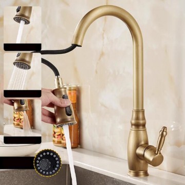 Bronskleurige keukenkraan landelijke stijl 3