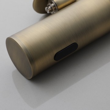 Bronskleurige sensor urinoir 8