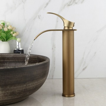 Bronzen watervalkraan 3