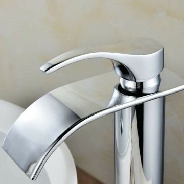 Chroom bedieningshendel wastafelkraan