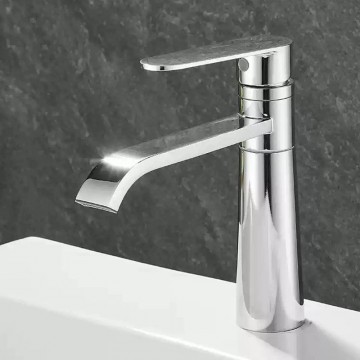 Chroom wastafelkraan draaibaar 0