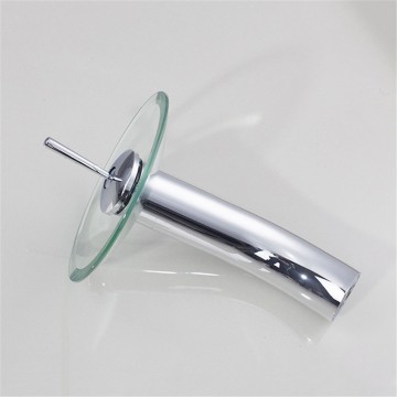 Chroom waterval kraan