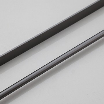 Close up handdoekrek gun metal