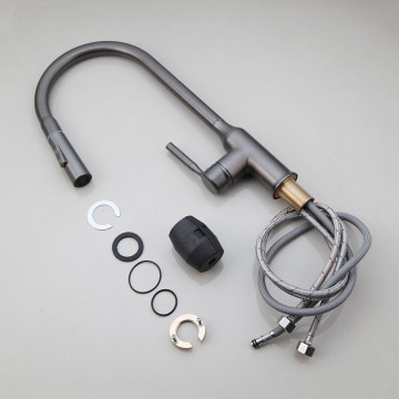 Compleet gun metal keukenkraan met uittrekbare sproeikop