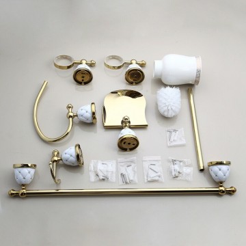 Complete gouden badkamer set