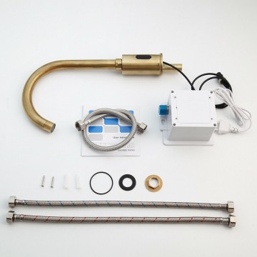 Complete set geborstelde sensorkraan