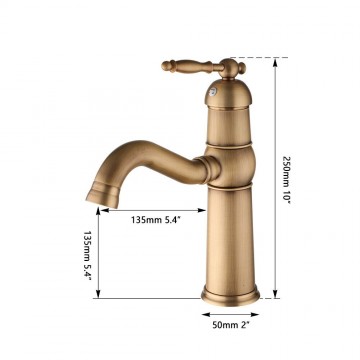Details mooie bronskleurige wastafelkraan