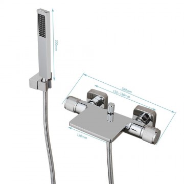 Details mooie chroom badkrana mengkraan