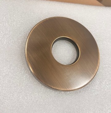 Donker bronskleurige inbouw muurkraan landelijke 2