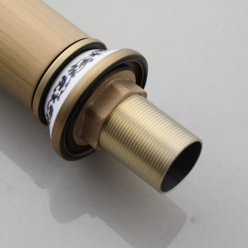 Draadbuis bronskleurige mengkraan 1