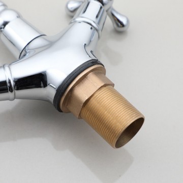 Draadbuis chroom wastafelkraan