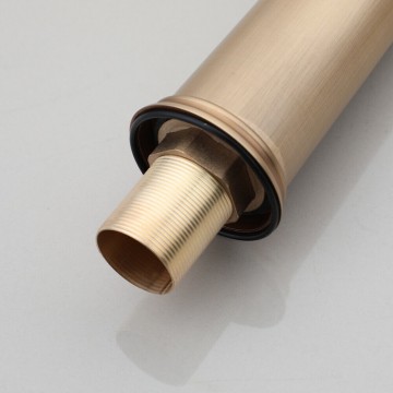 Draadbuis elegante bronskleurige wastafelkraan