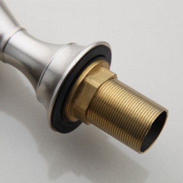 Draadbuis hoge geborsteld nikkel mengkraan