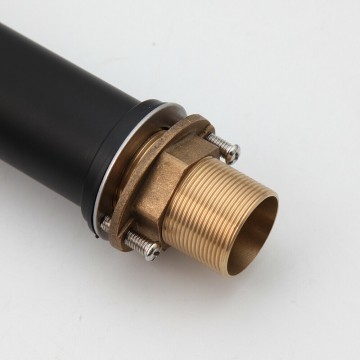 Draadbuis industriele wastafelkraan zwart