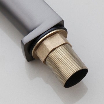 Draadbuis mooie wastafelkraan gun metal uitvoering