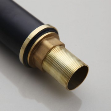 Draadbuis zwart gouden wastafelkraan