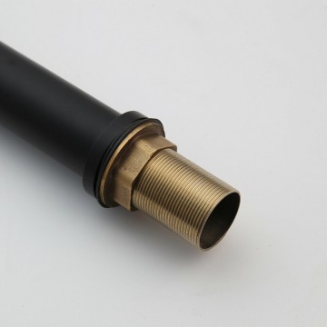 Draadbuis zwarte hoge kraan