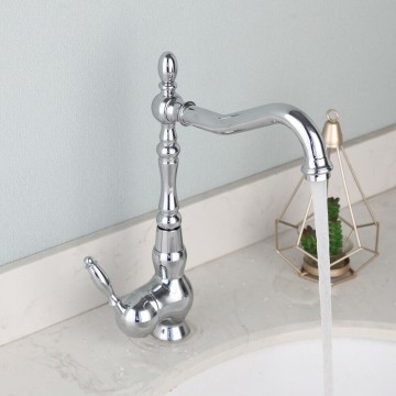 Elegante chroom mengkraan met draaibare hals