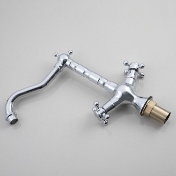 Elegante nostalgische chroom kraan