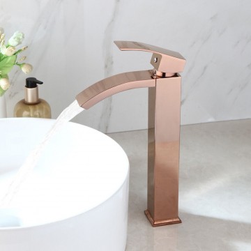 Elegante rose goudkleurige mengkraan