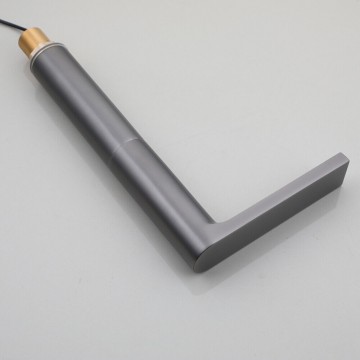 Elegante slen sensorkraan gun metal