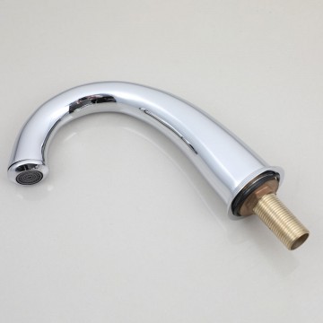 Elegante uitloop 3 delige chroom kraan