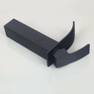 Elegante zwarte mengkraan hoog