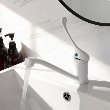 Elleboog medische mengkraan wit 4 0