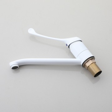 Elleboog medische mengkraan wit 5