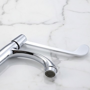 Elleboogkraan koud model chroom medische kraan 2