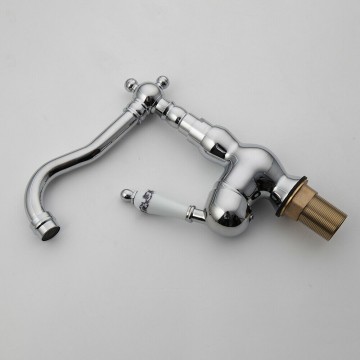 Fraaie chroom landelijke mengkraan